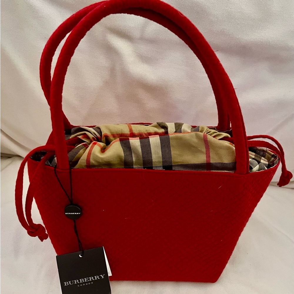 Burberry Red Small Tote Bag with Classic Check Lining new with tag